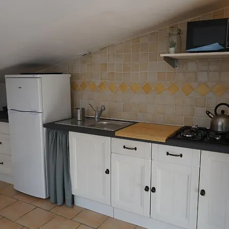 Les Citronniers Et Les Mimosas Hyères